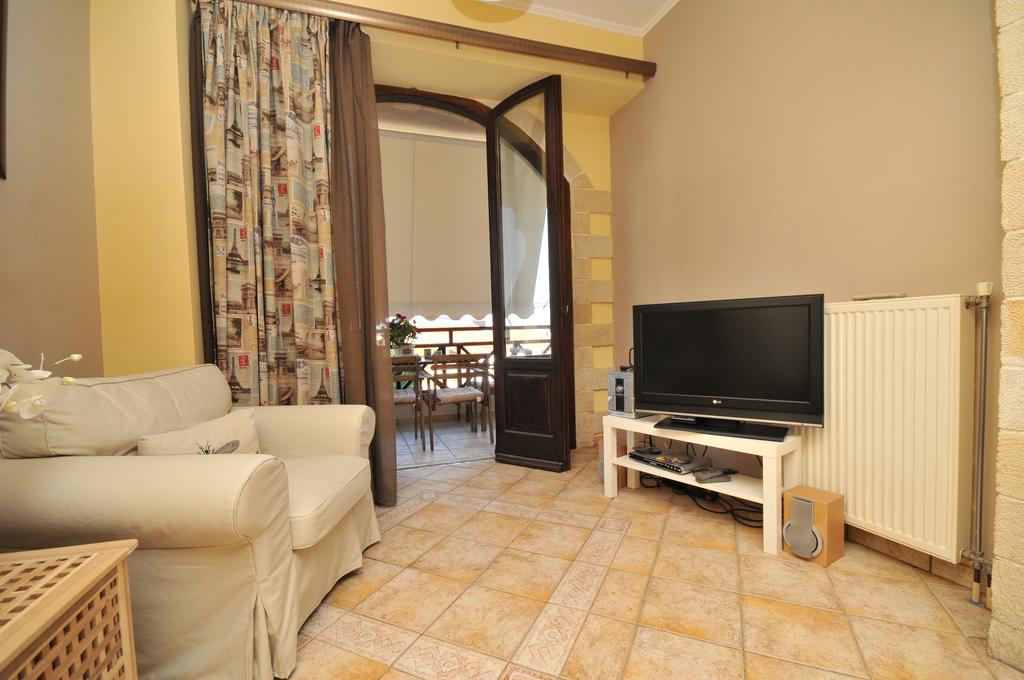 Sandy'S Home Κολυμβάρι Εξωτερικό φωτογραφία